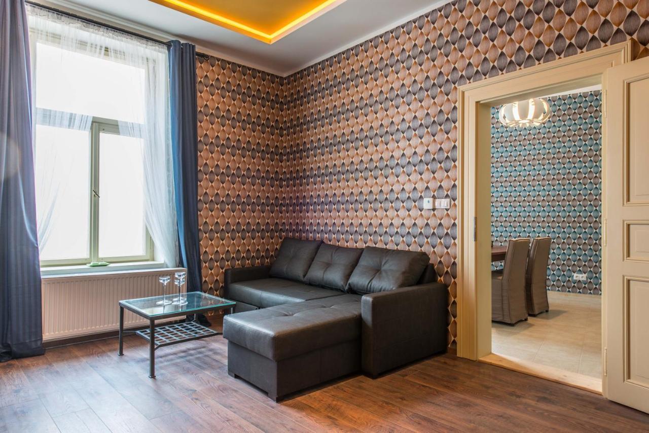 Prague Locals Monastery Apartments Екстер'єр фото